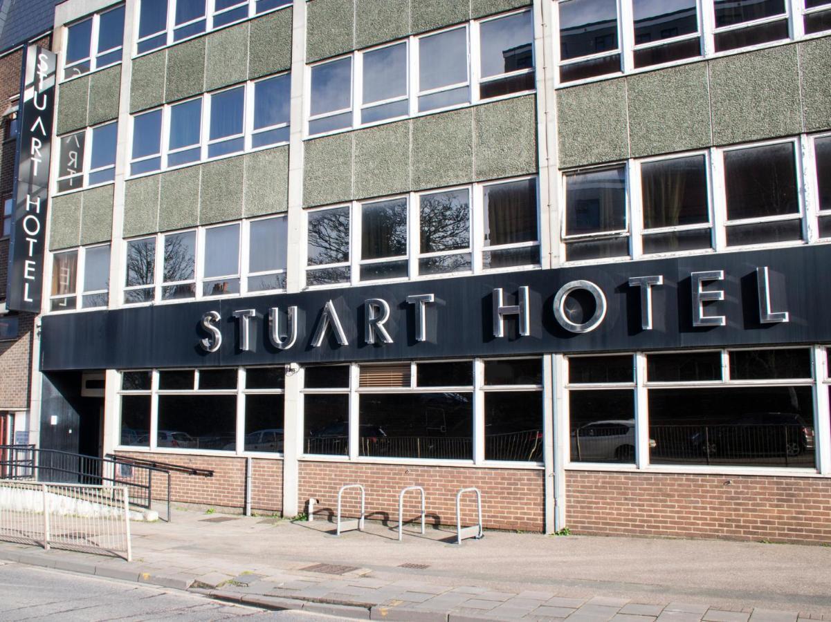 Stuart Hotel Luton  Kültér fotó